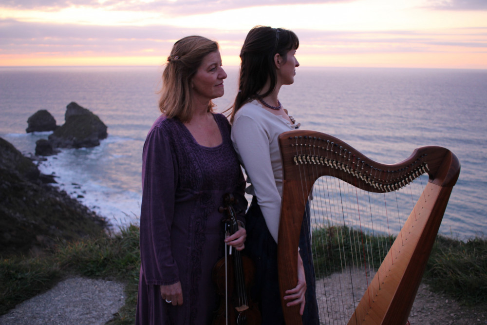 Saturday Live Lounge with The Sea Strings Duo