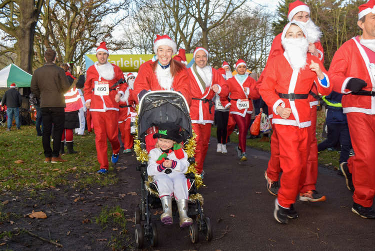 Farleigh Hospice's Santa Fun Run in 2019 (Photo: Farleigh Hospice)