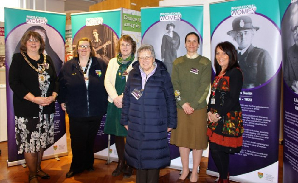 From left, Cllr Helen Crawford, Katie Bennington, Friends of Sandon and Ambergate, Ruth Crook, Grantham Civic Society, Sister Mary Kenefick, WO1 Melita Jarvis, Prince William of Gloucester Barracks, Julie Green, Project Nova. Image credit: SKDC.