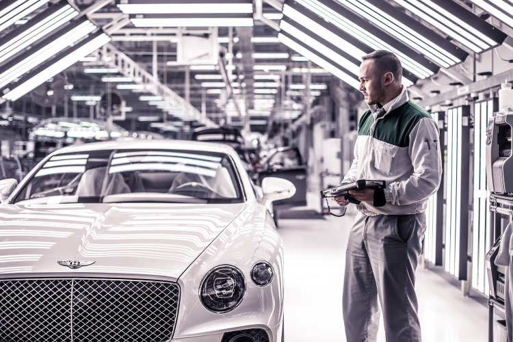 Profits were up by nearly a billion dollars (Image - Bentley)