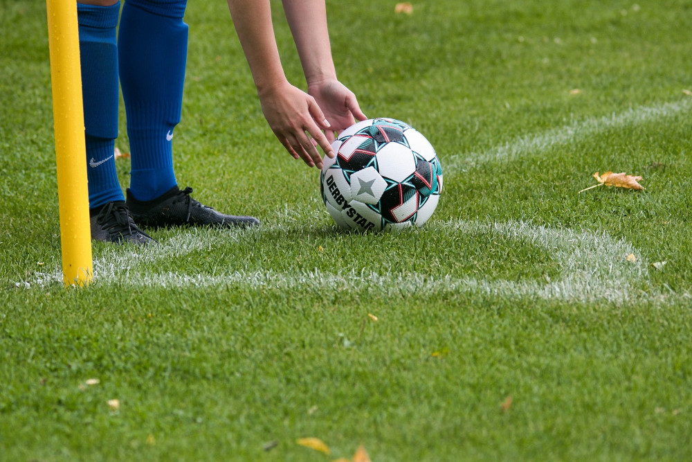 Brentford Women take on Denham United in the Capital Cup semi-finals. Photo: Alexander Fox | PlaNet Fox from Pixabay.