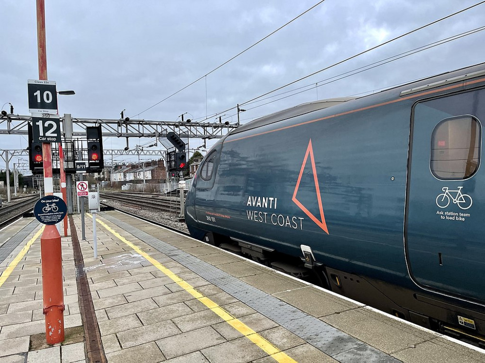 Avanti West Coast has operated the west coast main line since December 2019, taking over from Virgin Trains (Image - Wikimedia)