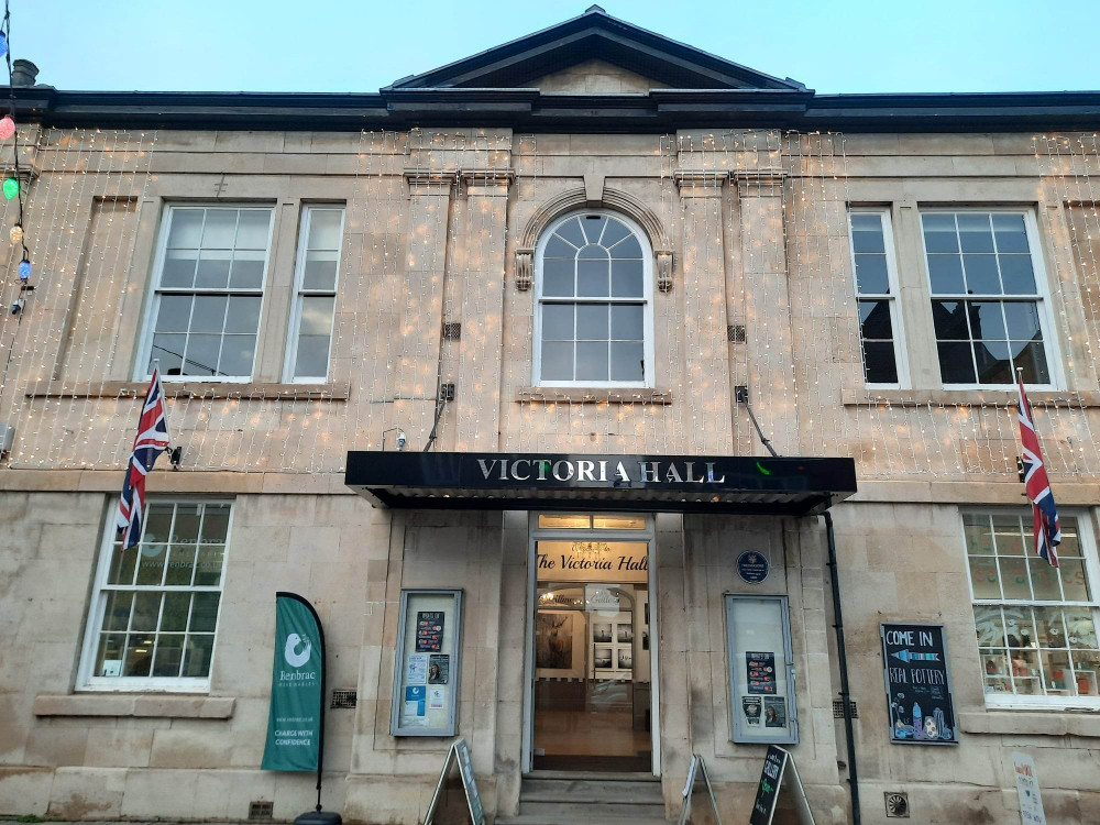 Victoria Hall, Oakham High Street. Image credit: Nub News.