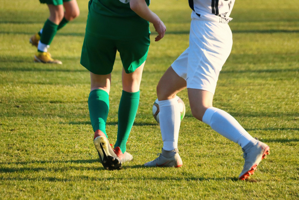 Chloe Logie got her 22nd and 23rd goal of the season as Brentford Women made the Capital Cup final. Photo: Alexander Fox | PlaNet Fox from Pixabay.