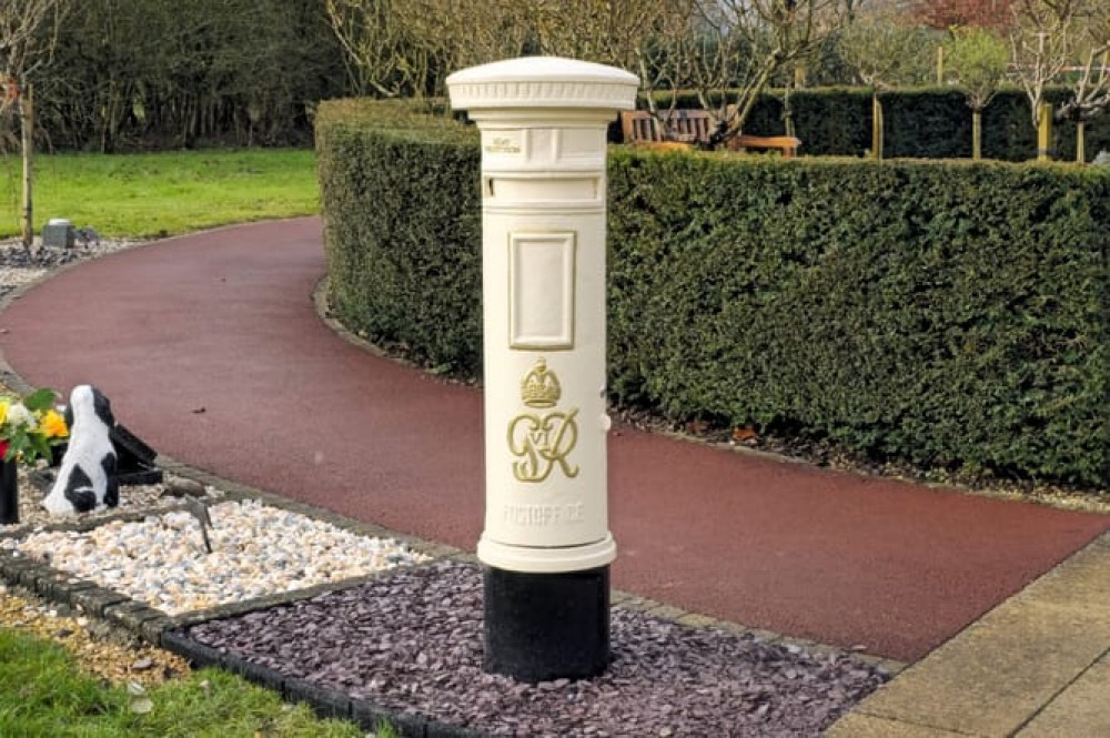 The post box, painted white with 'letters to heaven' inscribed on it in gold, allows those grieving to send letters and cards to their lost loved ones.