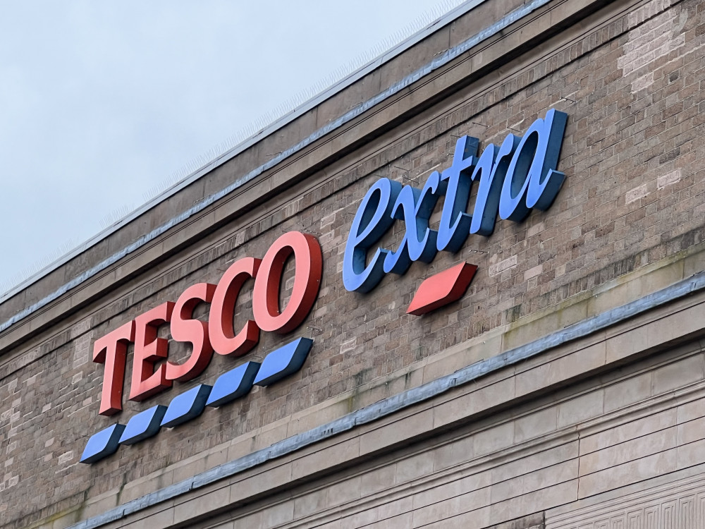 Baldock Tesco car park scene of suspicious swindlers' most recent theft. PICTURE: Baldock Tesco Extra. CREDIT: Nub News 