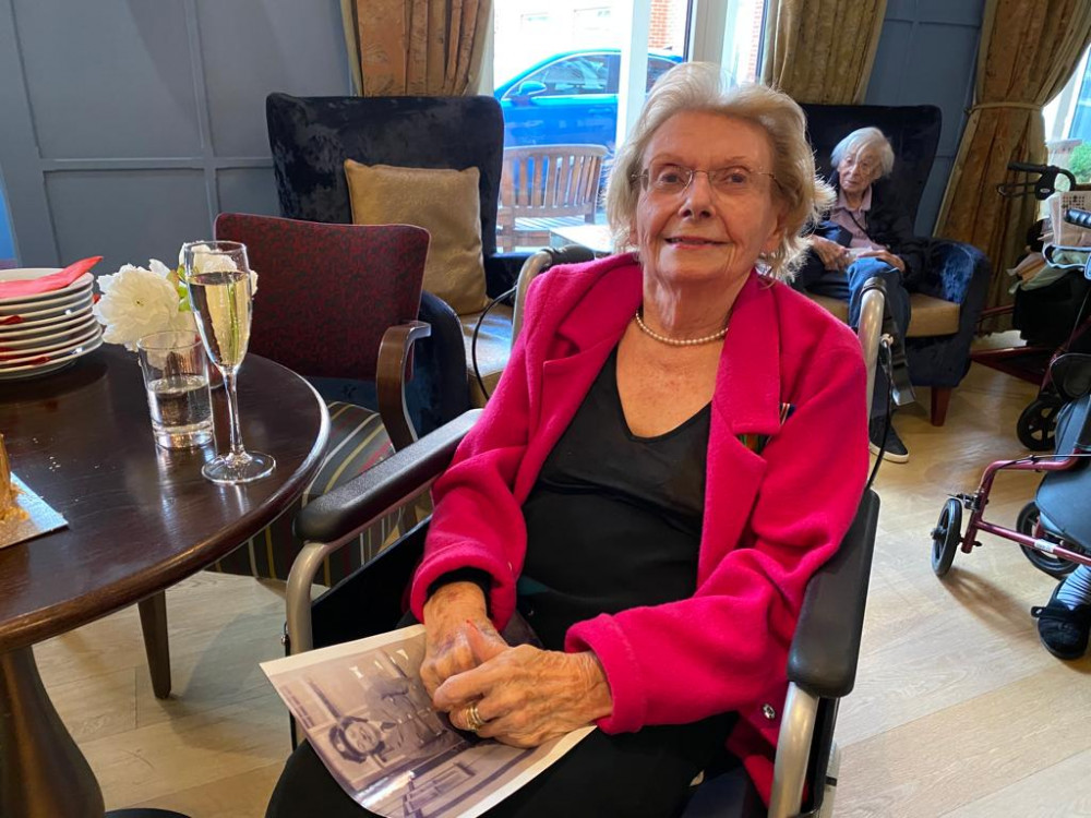 Coombe Hill resident and former WWII plotter and fashion worker, Ann Galley, has recently celebrated her 100th birthday (Credit: Coombe Hill Manor) 