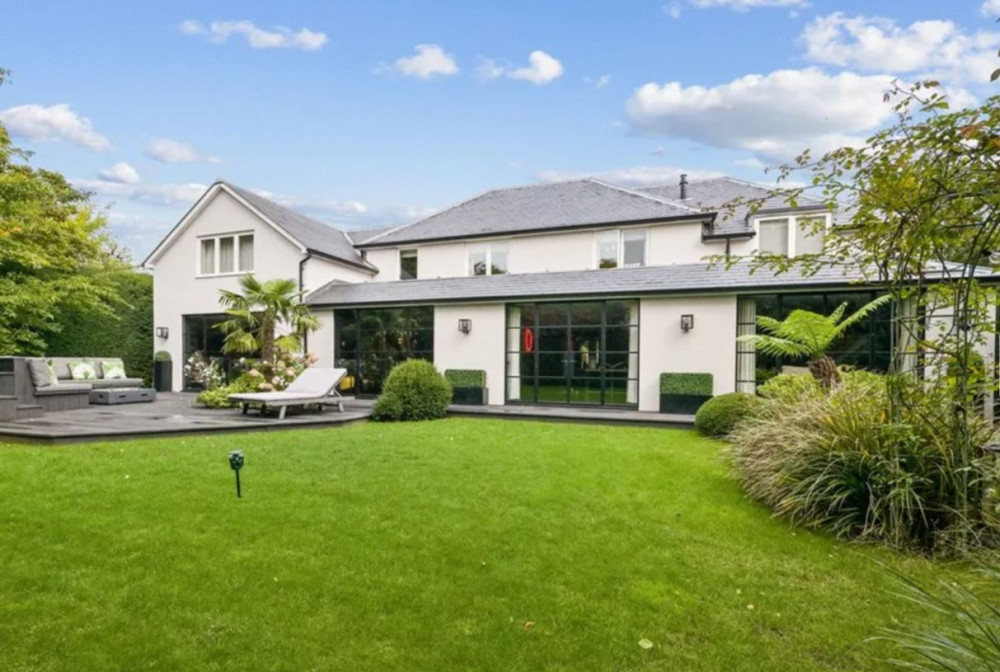 A captivating, elegant and contemporary, stunning detached lateral five bedroom and four reception room home has come on to the market in Ham. Credit: Zoopla.