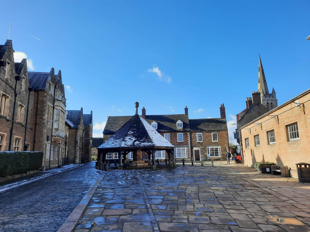 Oakham Market Place and Buttercross, Rutland. Image credit: Nub News. 