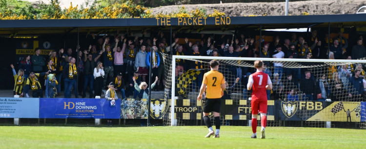 Town will be looking for another 3 points (Image: Falmouth Town)