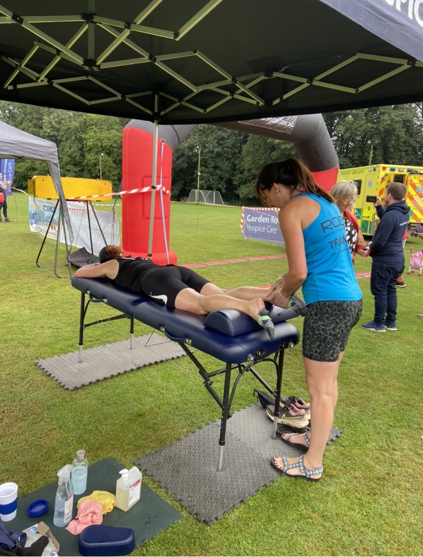 Lisa undertaking expert sports massage