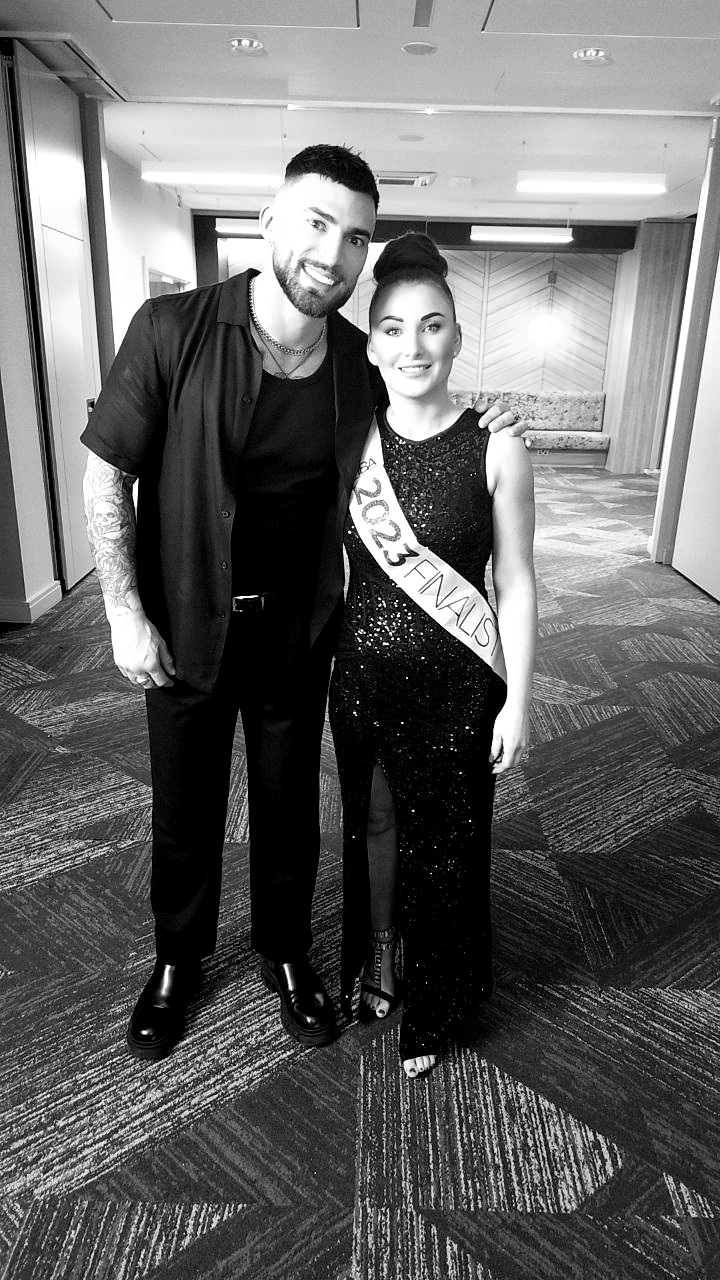 Terri pictured with host Jake Quickenden
