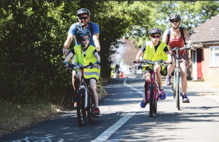 Cyclists given priority in 20-minute neighbourhoods (Credit NHS England)