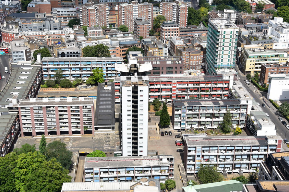 Golden Lane Estate, City of London. Photo: Michael Gwyther-Jones.