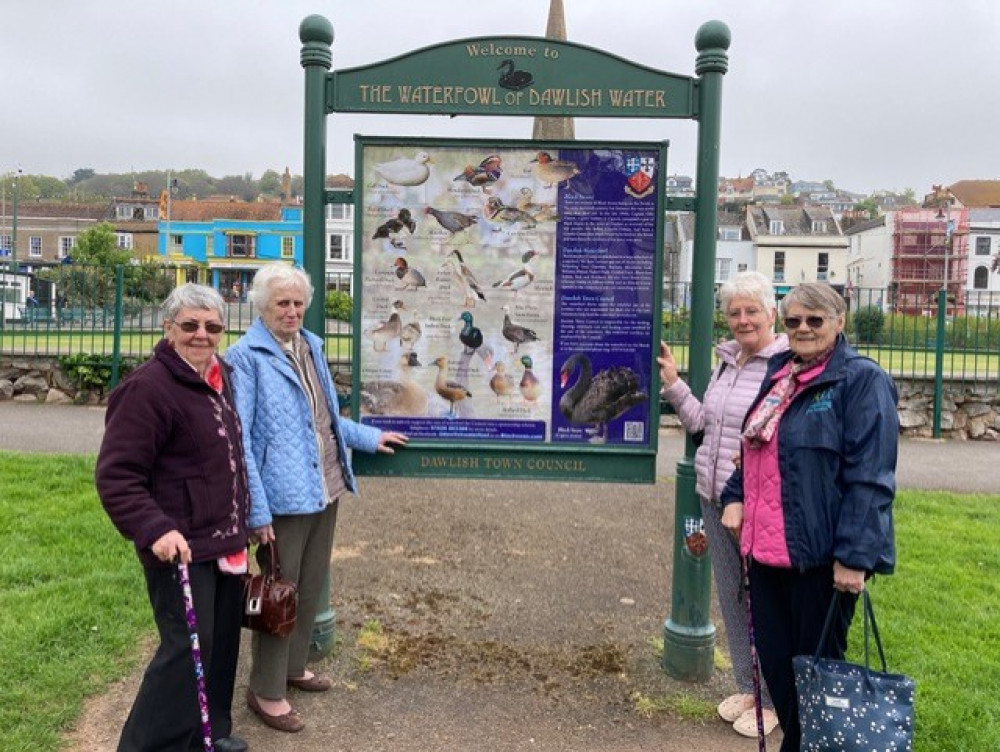 Left to right: Jackie Crook, Stella Ford, Val Lloyd and Pat Dunlop (Winnie Cameron)