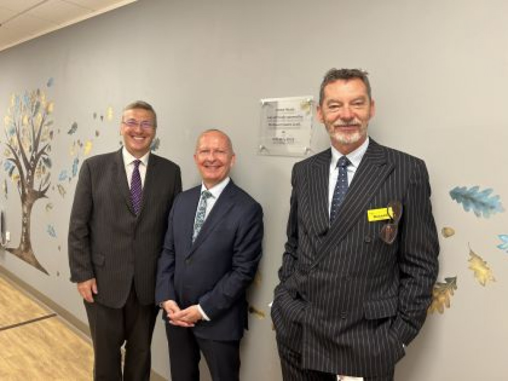 From left - Professor Stuart Croft (vice-chancellor and president of the University of Warwick), Glen Burley (chief executive South Warwickshire University NHS Foundation Trust) and trust chairman Russell Hardy (image via NHS SWFT)