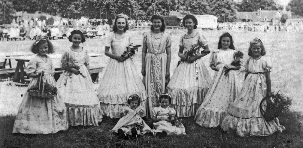 The Carnival Queen and entourage in Abbey Fields as part of the 1944 ‘Warneford Hospital Carnival’. The similarity to the ‘carnival’ of 2021 is striking, but this event is currently not counted as a Kenilworth Carnival (Image supplied)