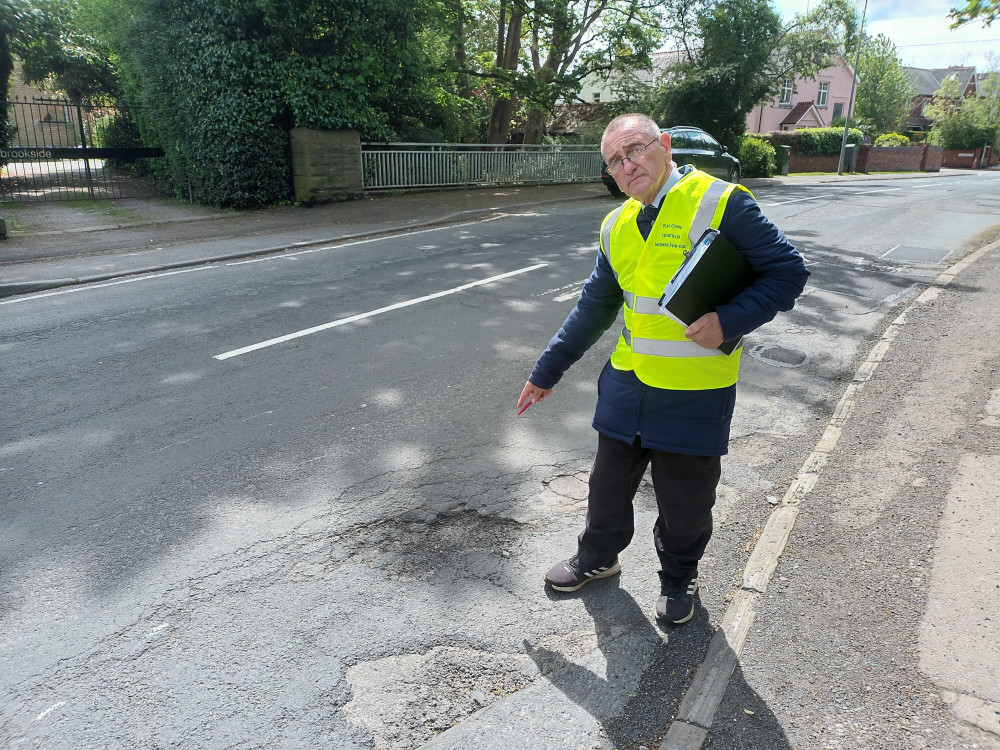 Dinas Powys Communty councillor Malcolm Phillips organised a protest on Friday, 5 May to raise awareness of Dinas Powys' potholes. 