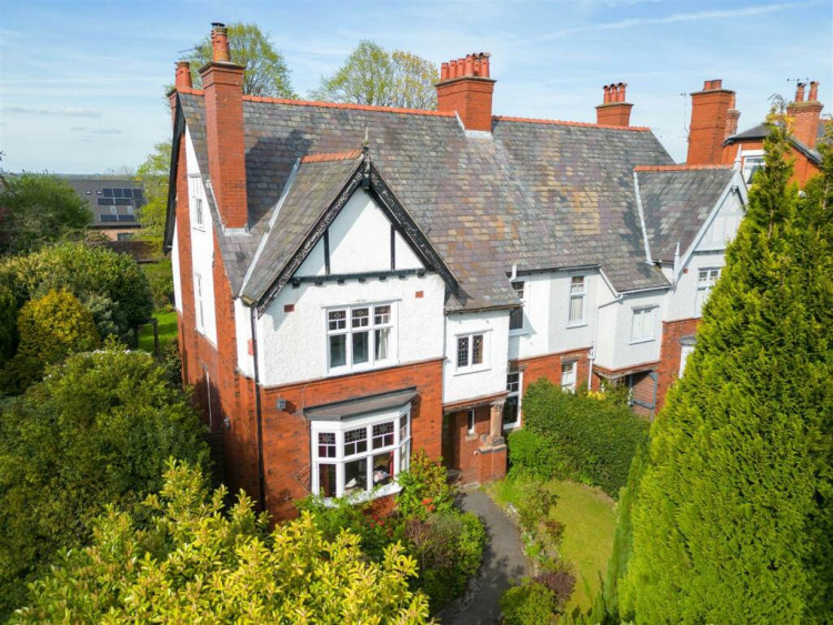 Spectacular period property for sale in Congleton. (Photos: Stephenson Browne)  