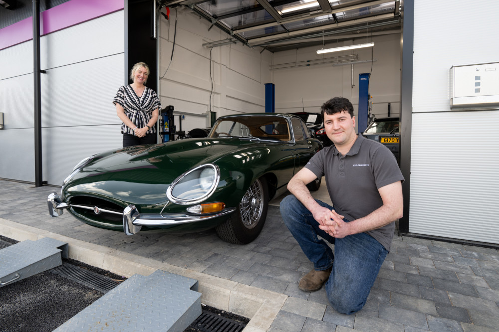 Entrepreneur James O'Brien with Kat Skerry, site manager at AC Lloyd Space Business Centre Warwick (image via Advent PR)