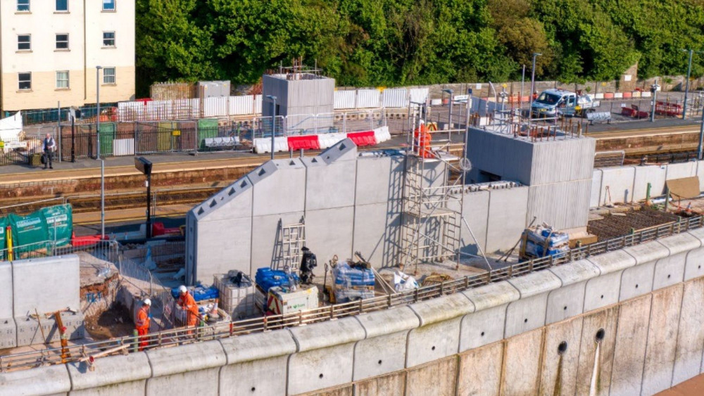 Work progressing on the footbridge (Network Rail)