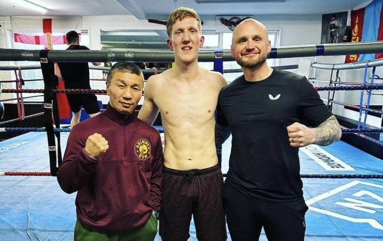 Rhys Woods (centre) with coaches Ryan Bradley (right) and Shinebayar Sukhbaatar AKA Shinny (left) (Image - Rhys Woods)