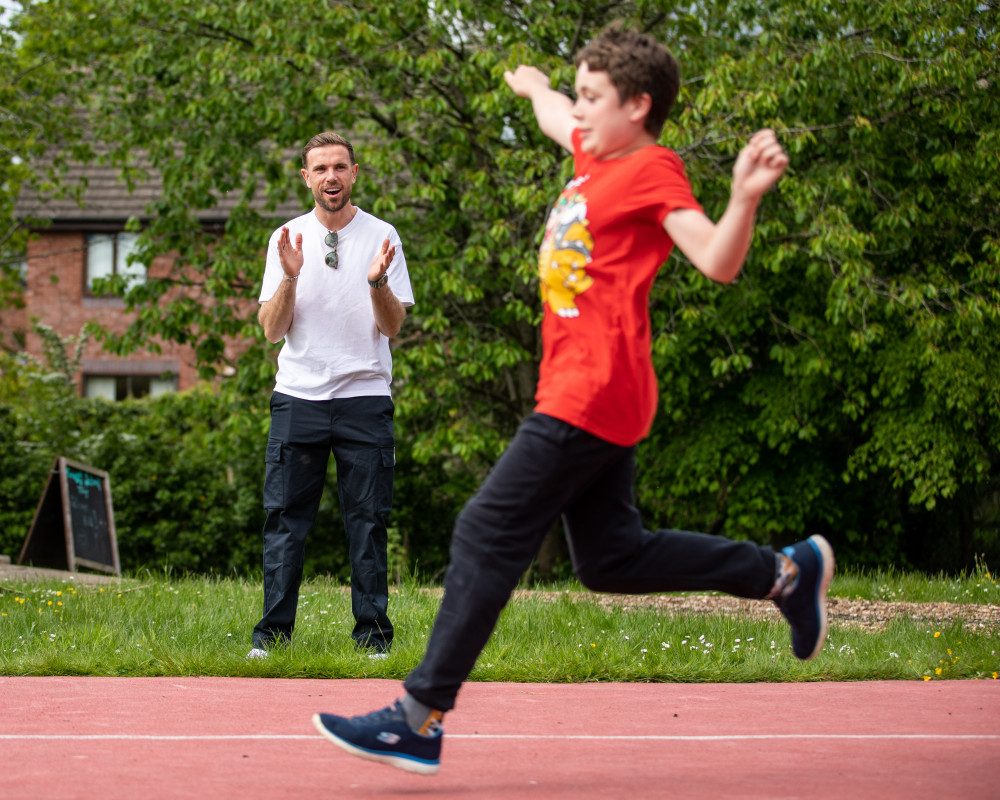 Liverpool FC and England football star makes ‘unexpected’ special visit to Crewe School | Local News | News