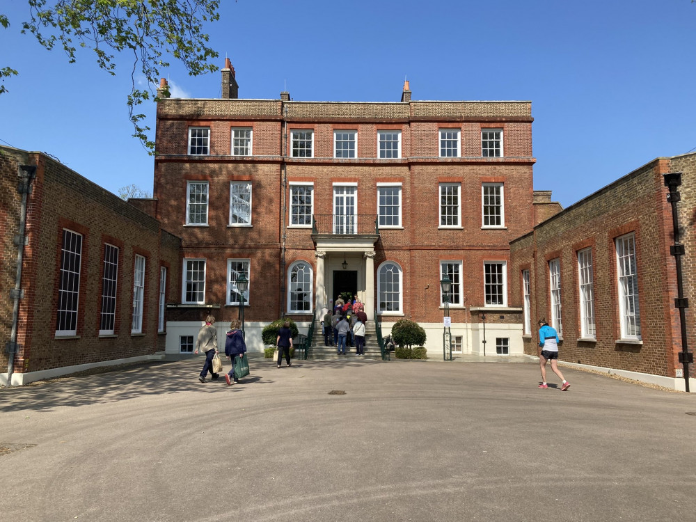 The annual one-day opening of the NPL’s Bushy Park House threw a spotlight on the wide-ranging and mostly unknown activities of its 500 scientists, engineers and researchers (Credit: NPL)