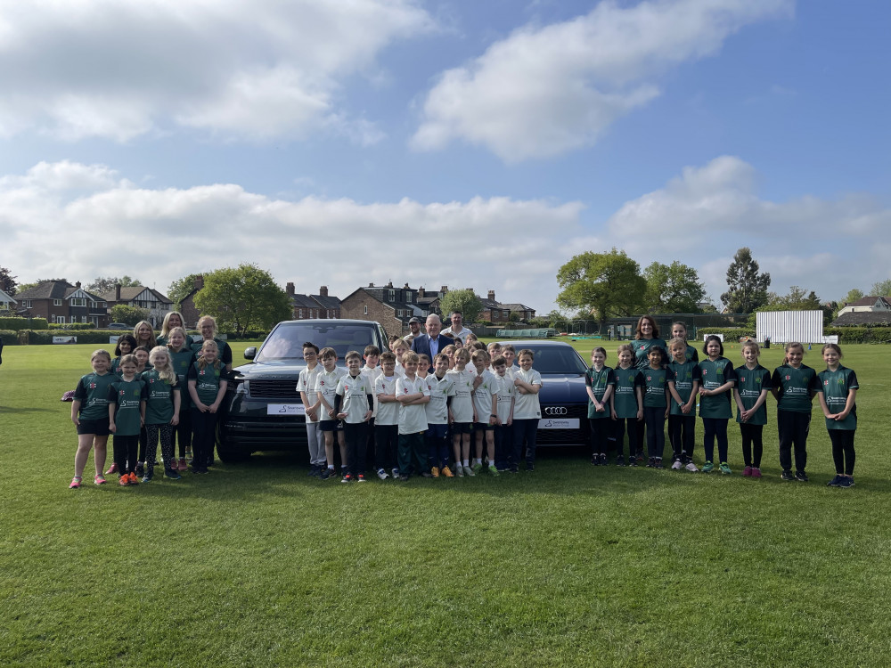 Youth Teams at Lindow Cricket Club pictured alongside Swansway Motor Group director, Peter Smyth, in the new Swansway sponsored kits (Nub News).
