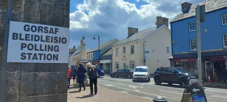 The queue to vote in Cowbridge town centre yesterday afternoon