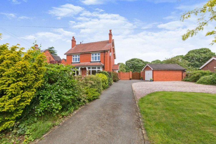 Beautiful period property for sale in Rode Heath (Photos: Stephenson Browne) 