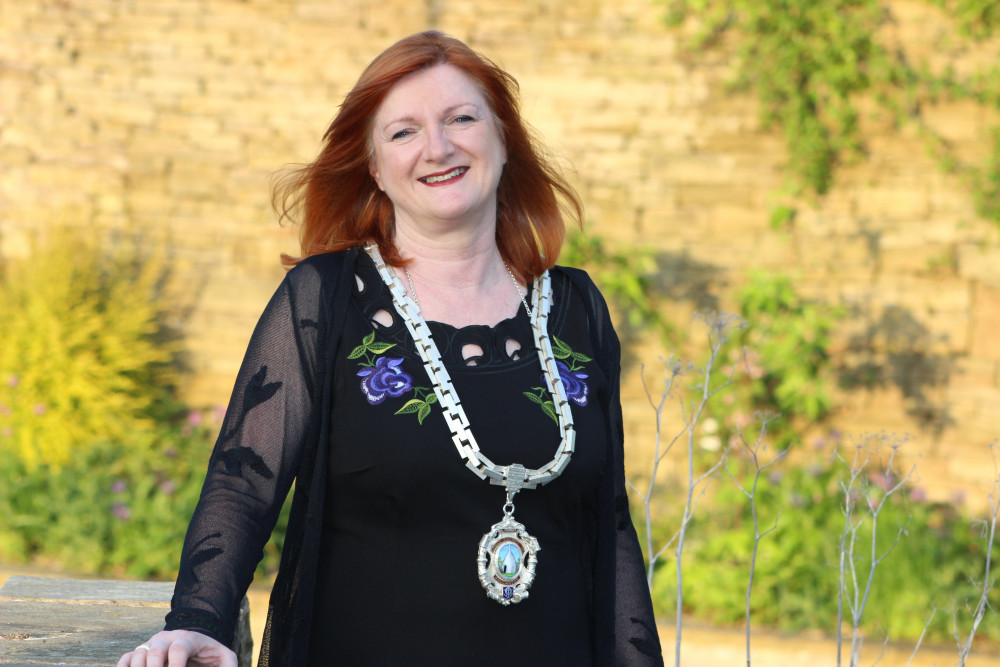 Mayor Helen Ellwood outside Bollington Civic Hall. (Image - Alexander Greensmith / Macclesfield Nub News)