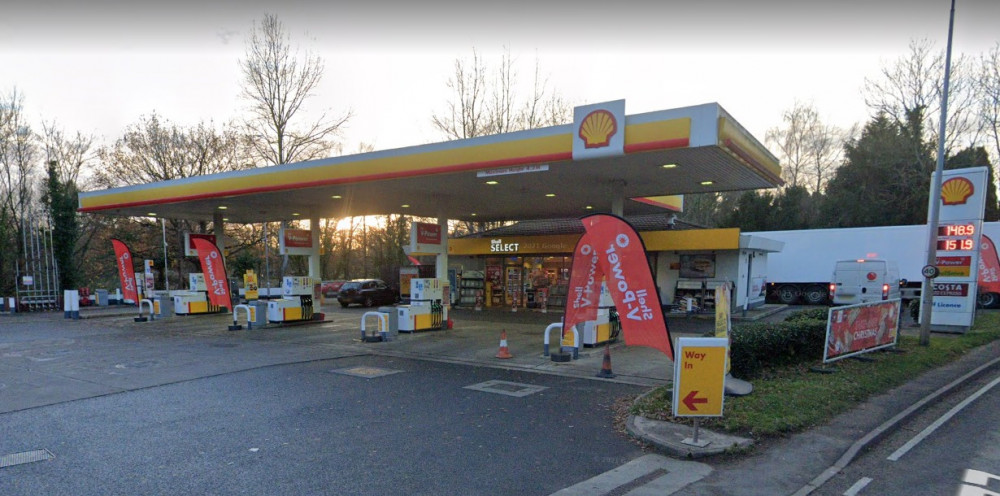 The shop at the Hertford Hill petrol station could be demolished and rebuilt (image via google.maps)