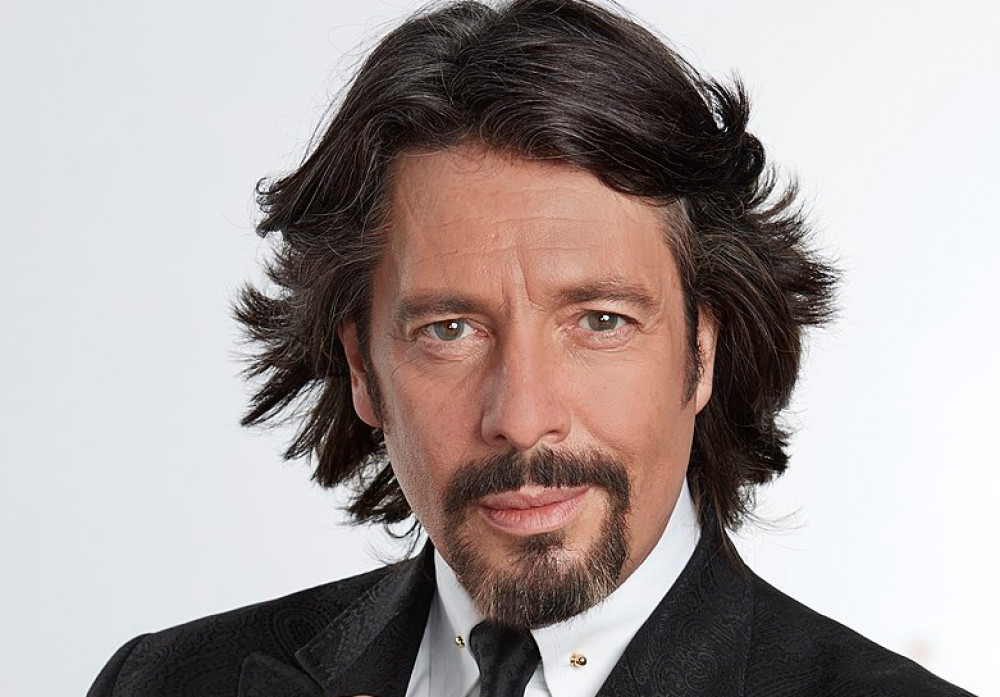 Laurence Llewelyn-Bowen co-designed the home last year. (Image - Ergonomiq CC 4.0 Cropped https://commons.wikimedia.org/wiki/File:LLB0275.jpg) 