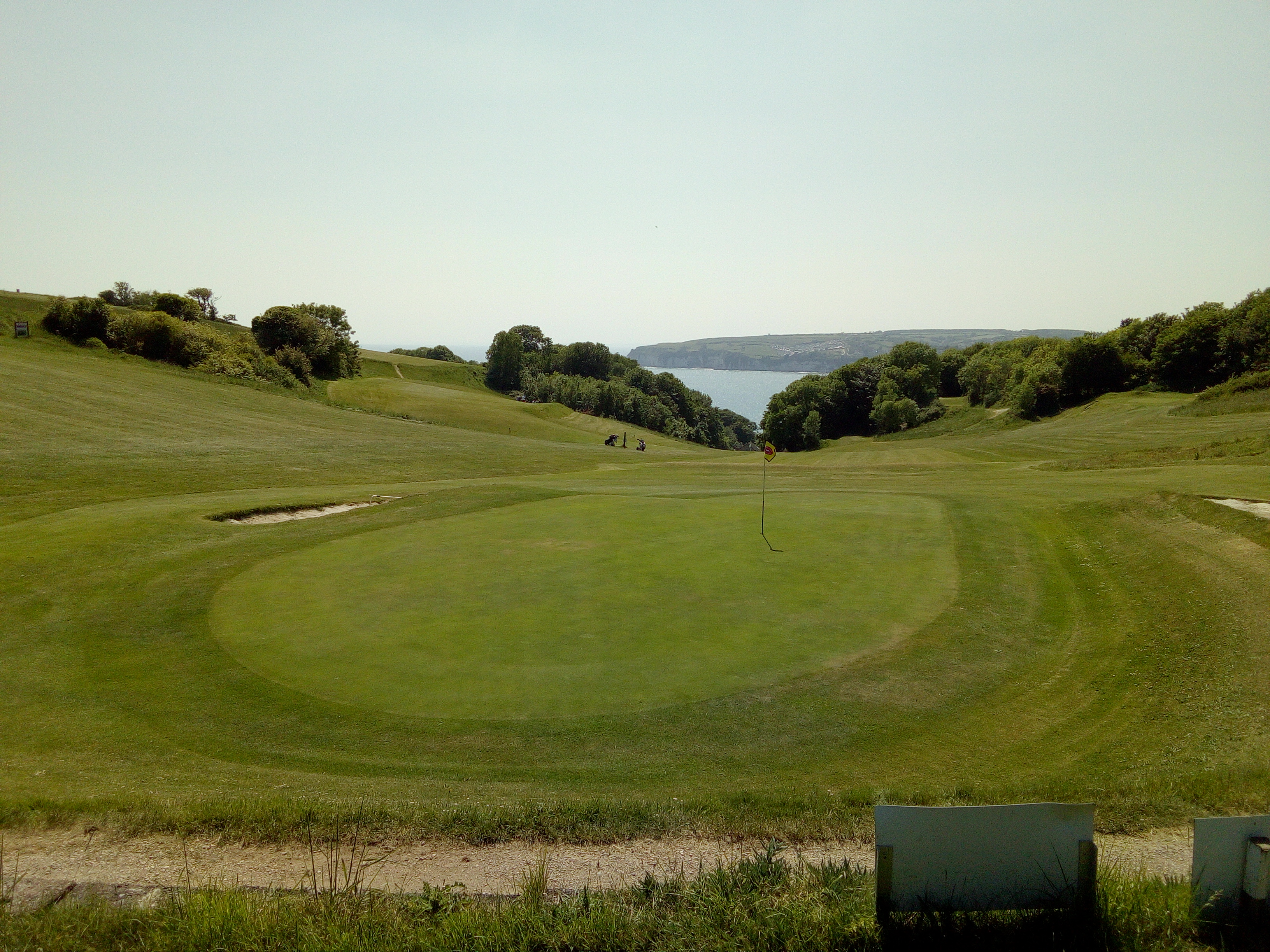 The first hole at Axe Cliff Golf Club