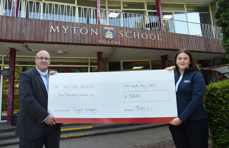 Taylor Wimpey has made a £5,000 donation to Myton School in Warwick (image via Taylor Wimpey)