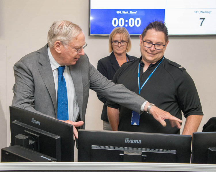 HRH The Duke of Gloucester officially opened the force’s state-of-the-art operations and communications centre at Stuart Ross House (image via Warwickshire Police)