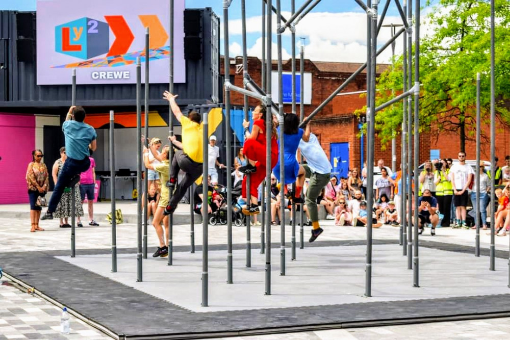 On Saturday 24 June, LY2, Lyceum Square, launched with performances from national dance circus company, Motionhouse, (Jez Goodman).