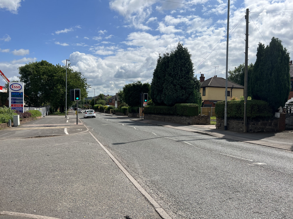 Two-way signals will be placed on Leek New Road in Sneyd Green whilst the resurfacing work takes place (Nub News).