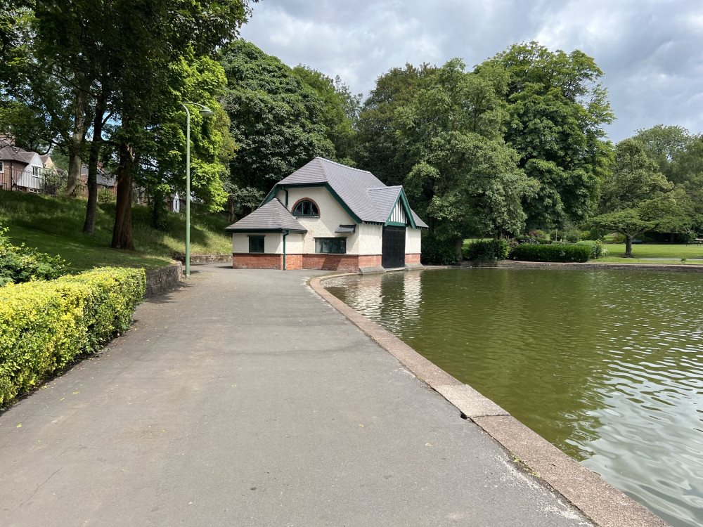 Plans have been put forward to transform the former boathouse in Tunstall Park, on Victoria Park Road, into a new cafe (Nub News).