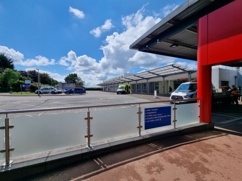 The incident at Leighton Hospital's A&E Department, off Middlewich Road, happened around 4pm on Monday 3 July (Alissa Cook-Gray).