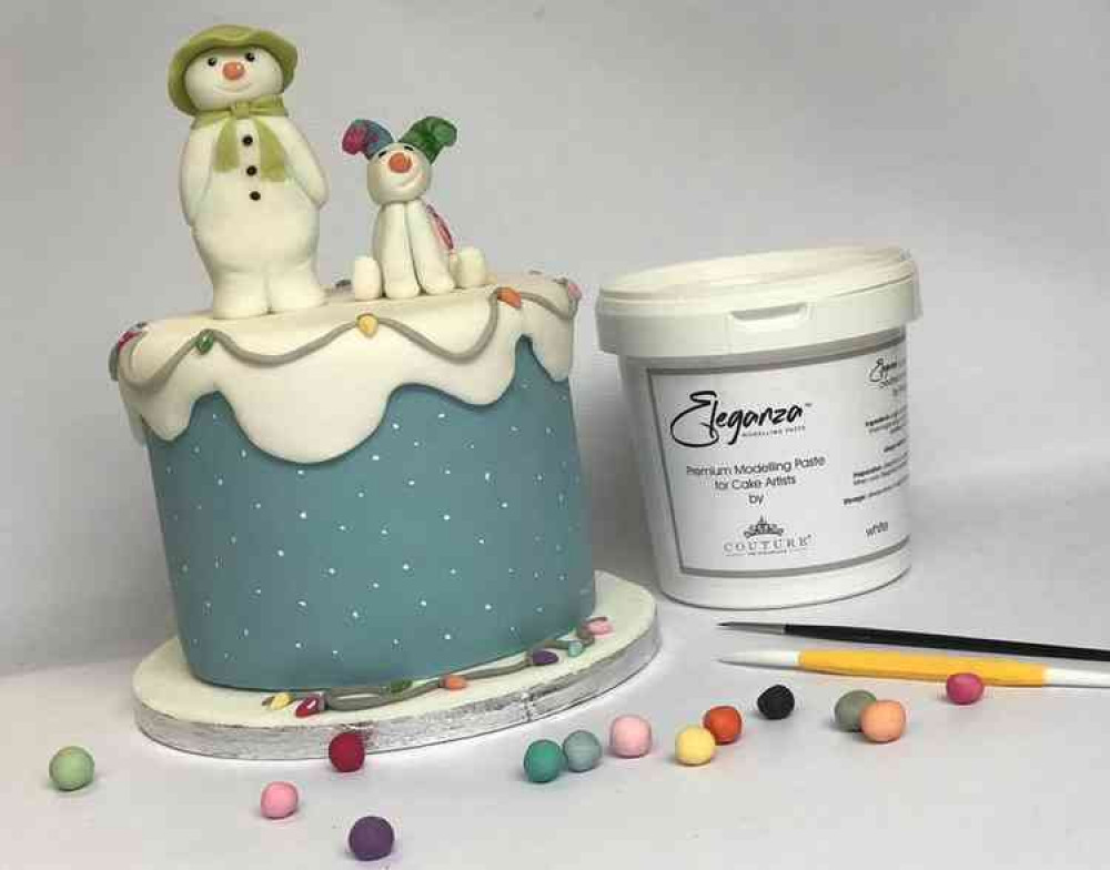 There will be a workshop on Christmas cake decoration today in Cheddar - see today's events