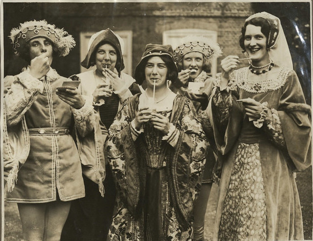 Actors take a break in the 1930s (Picture: Suffolk CC)