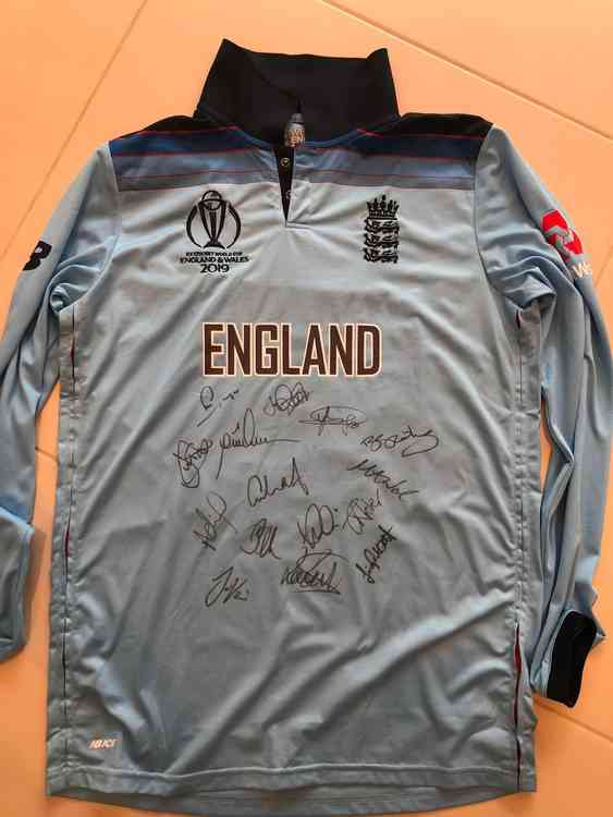 The shirt signed by the World Cup winning team