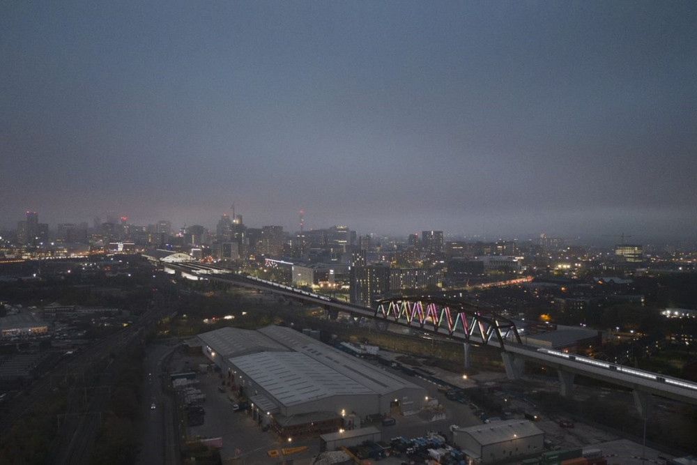 An artist's impression of HS2's 'Curzon No.2 Viaduct' in Birmingham at dusk (image via HS2)