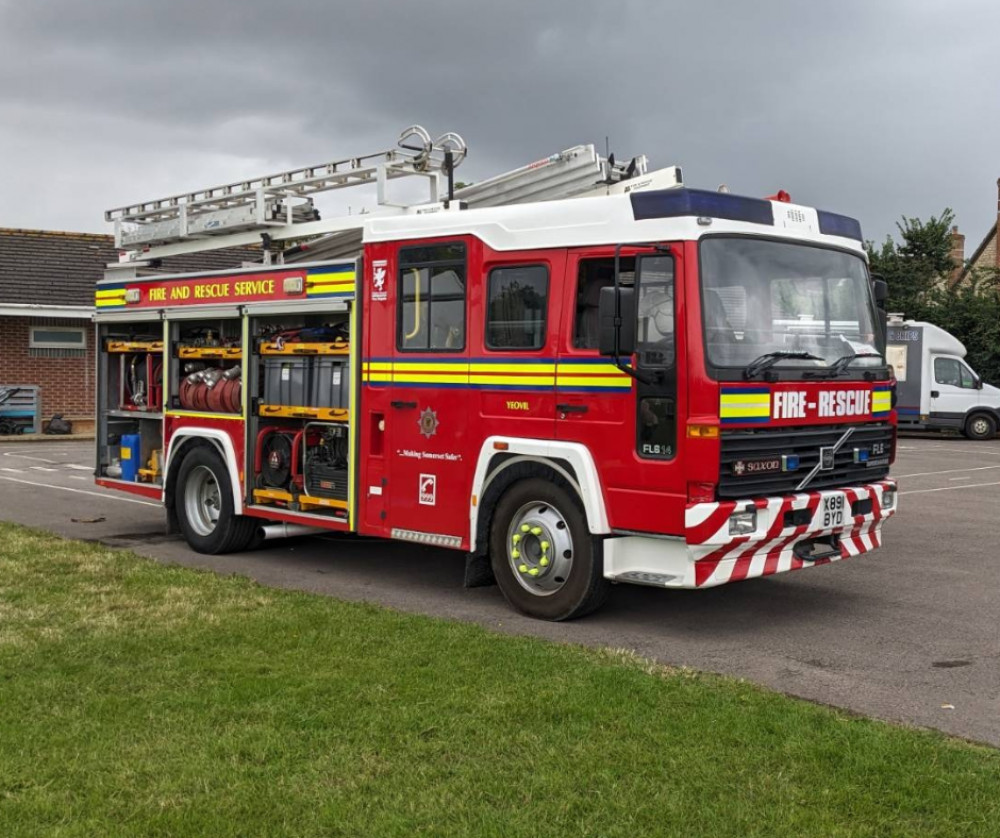 This three-hour morning session will start with an introduction and informative briefing about the role and duties of an on-call firefighter. 