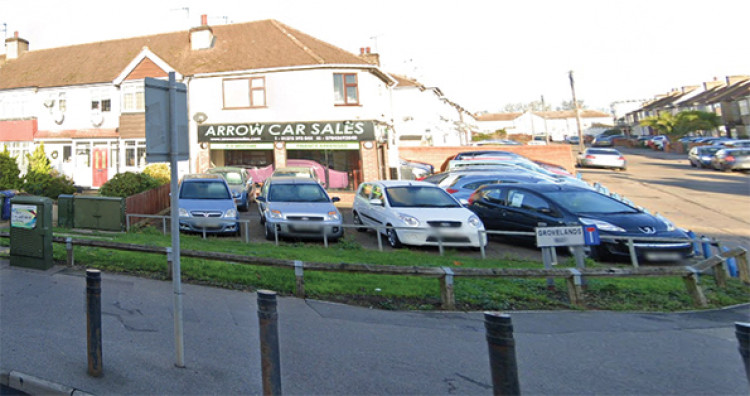 Arrow Car Sales on London Road will become a restaurant.