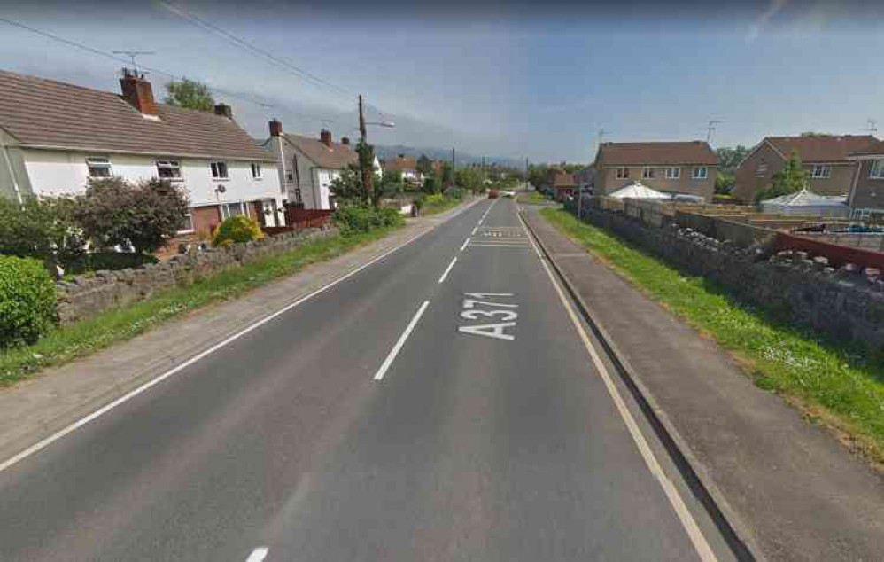 There are set to be temporary traffic lights on the A371 Wideatts Road in Cheddar this week (Photo: Google Street View)