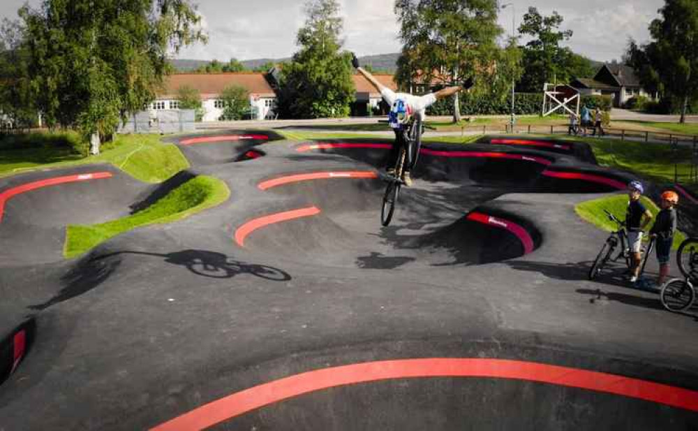 There are plans to build a pump track next to the skatepark in Cheddar