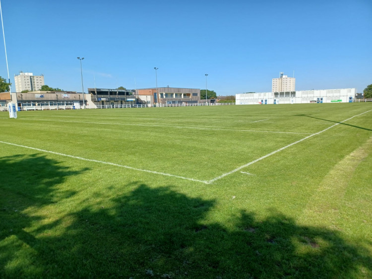 Oakfield looking resplendent ahead of the season's opening fixture.